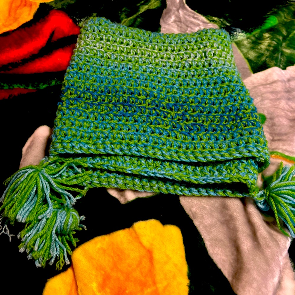 🧣 Handmade Green & Blue Crochet Snood with Tassels – Cozy & Stylish!